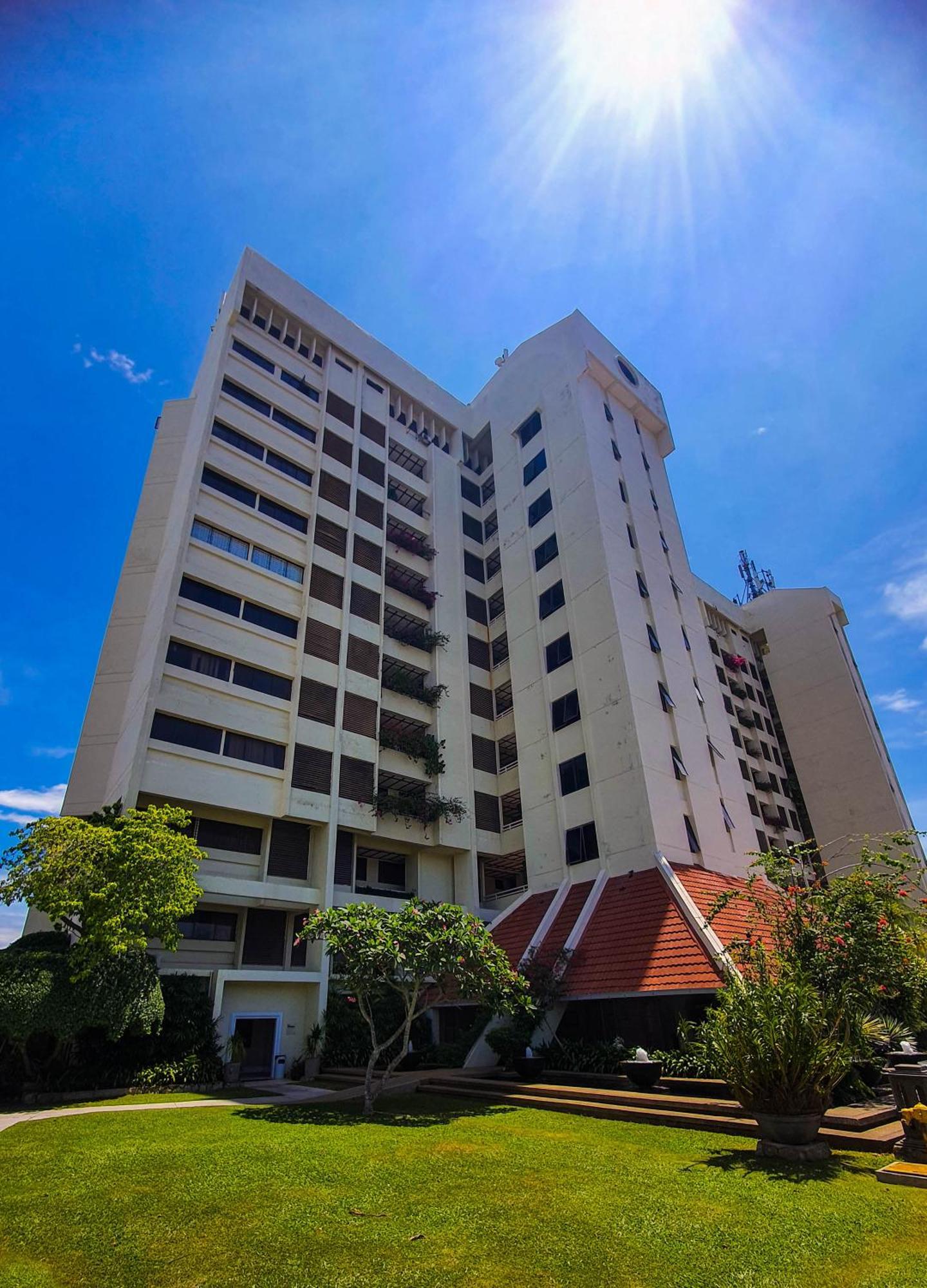 'Newly Refurbished' 'Sunny Seaview' At Regency With 2 Carpark By Shine Stay Porto Dickson Exterior foto